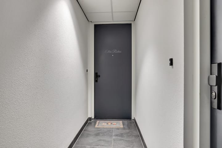 Foto 9 van Nazareth 4-10