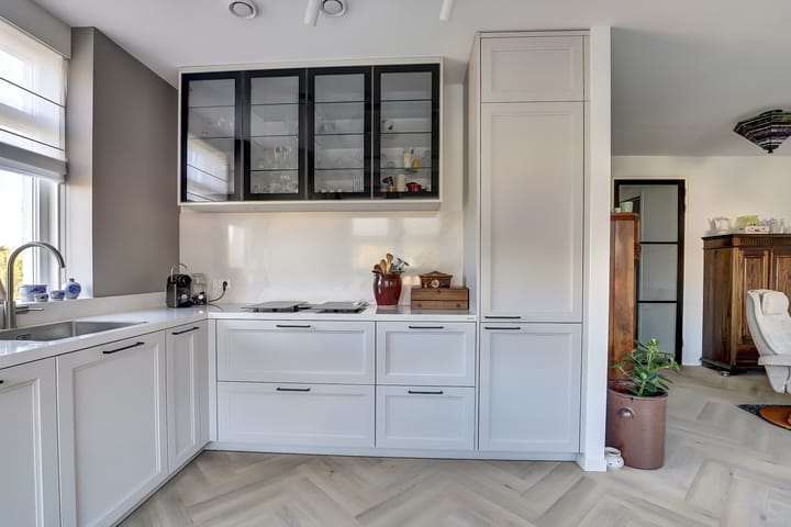 Foto 15 van Nazareth 4-10