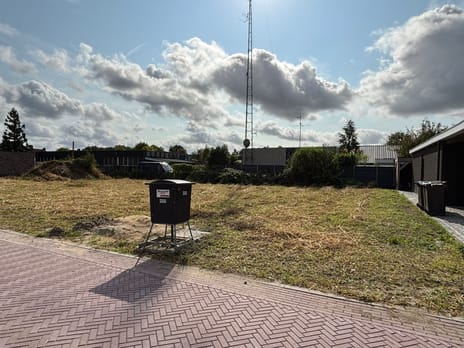 undefined main image