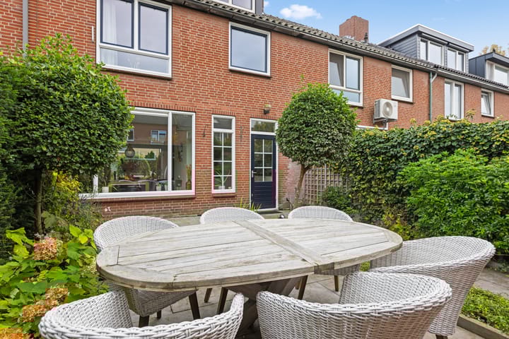 Foto 54 van Klarissenstraat 9