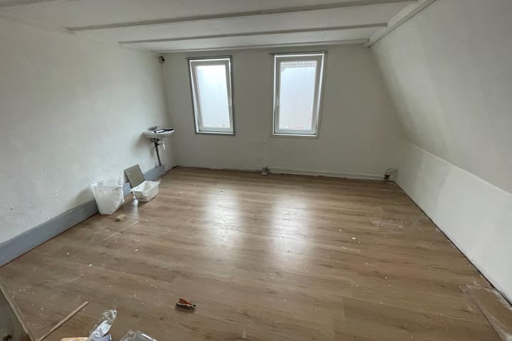 Photo 5 of Vestdijkstraat 3-A