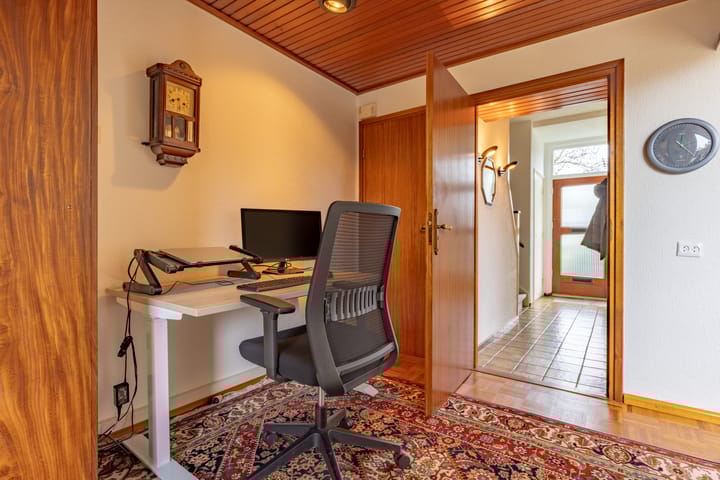 Photo 6 of Daendelsstraat 18