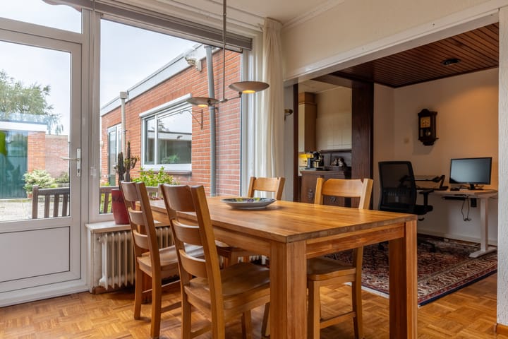 Photo 12 of Daendelsstraat 18