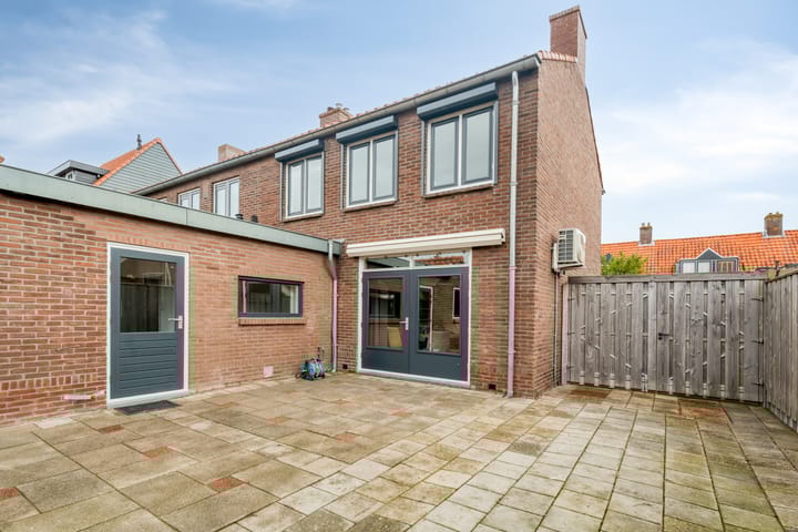 Foto 30 van Julianastraat 9