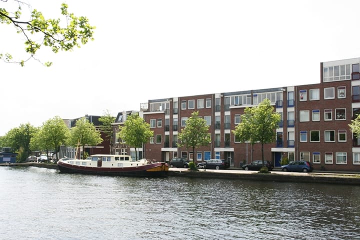 Photo 2 of Zuider Buiten Spaarne 54-E