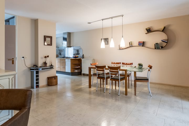 Photo 3 of Mincerstraat 47