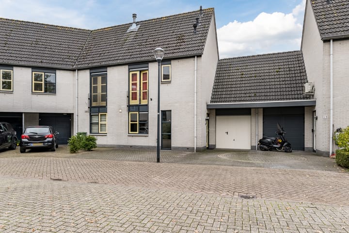 Photo 40 of Mincerstraat 47