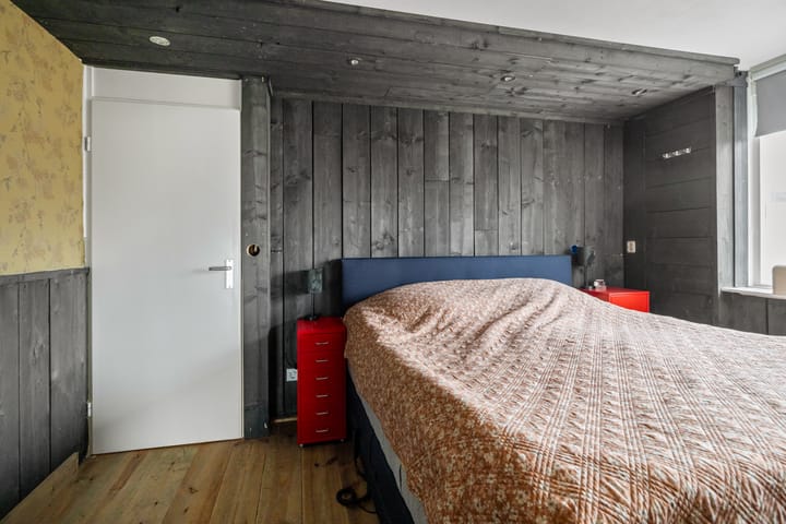 Photo 20 of Julianastraat 49