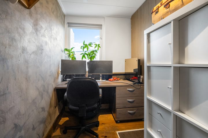 Photo 23 of Julianastraat 49