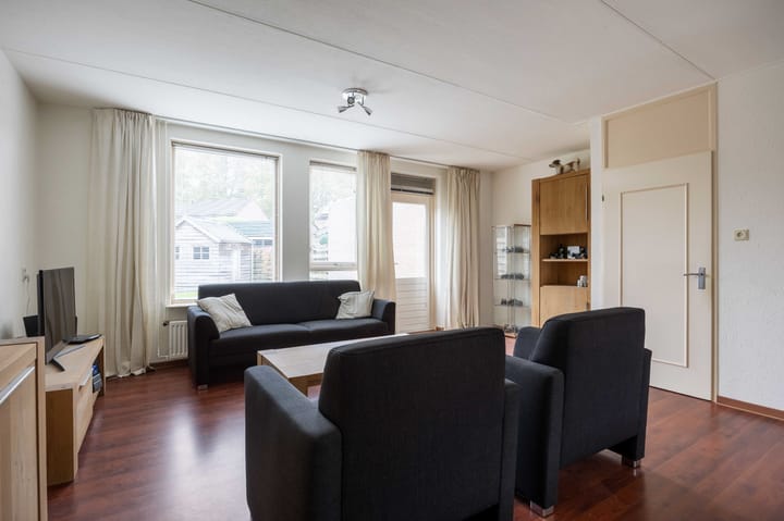 Foto 10 van Entinge 32