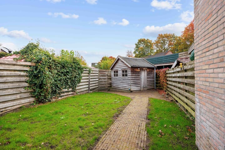 Foto 30 van Entinge 32