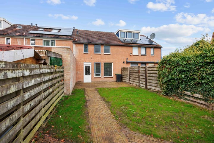 Foto 31 van Entinge 32