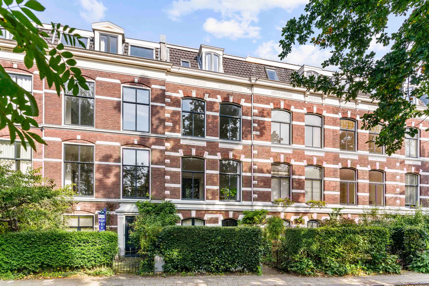 Photo 5 of Plantsoen 83