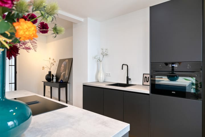 Foto 16 van James Ensorlaan 5