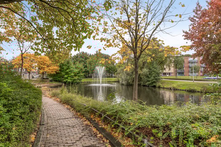 Foto 38 van James Ensorlaan 5