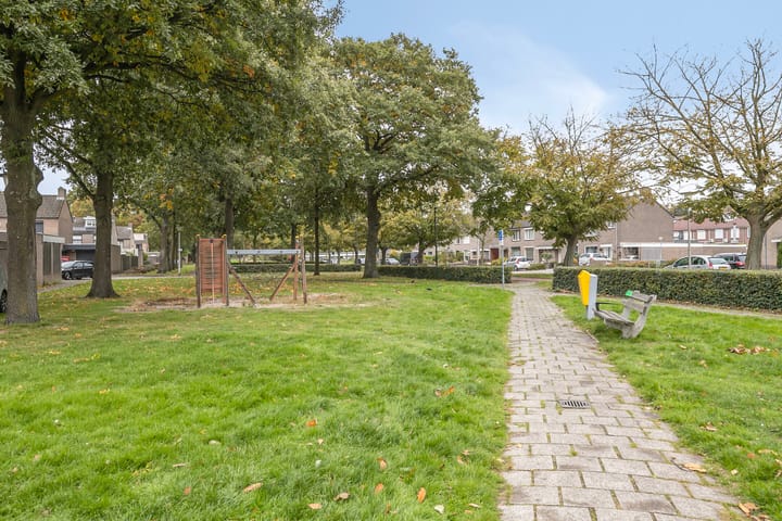 Foto 41 van James Ensorlaan 5