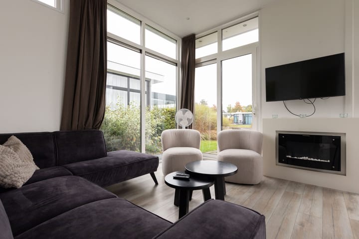 Foto 11 van Randmeerweg 8-0210