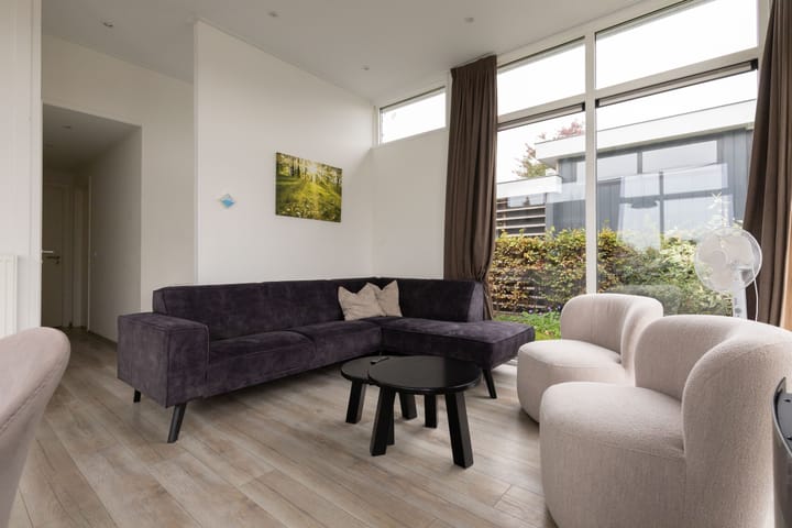 Foto 12 van Randmeerweg 8-0210