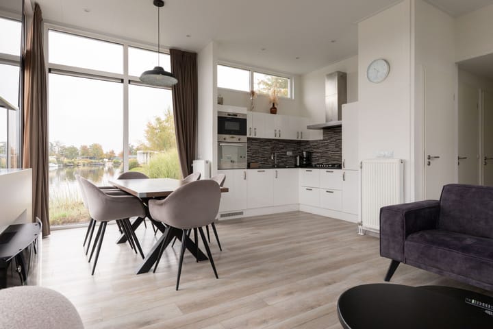 Foto 13 van Randmeerweg 8-0210