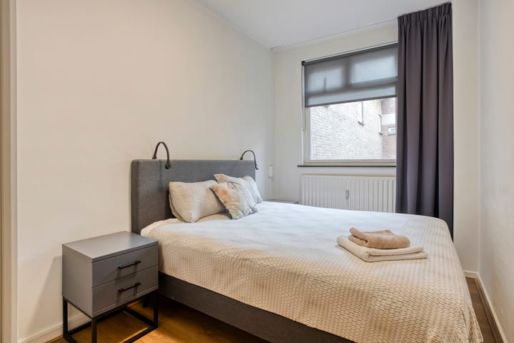 Foto 25 van Plein 1944 35