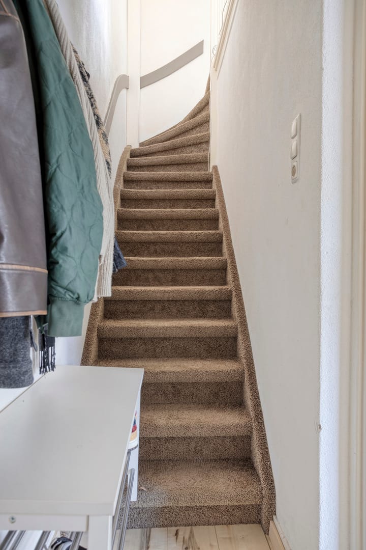 Photo 14 of Esdoornstraat 9