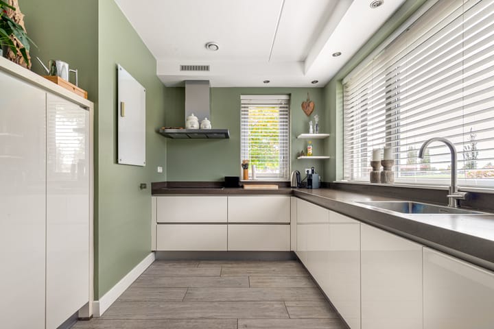 Foto 17 van Montreallaan 56-A