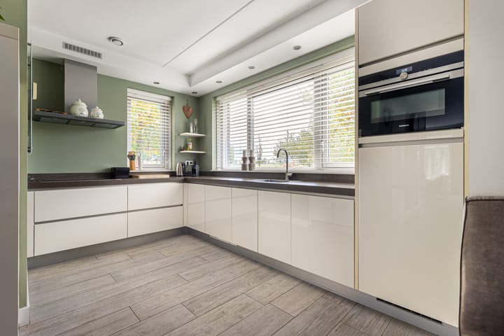 Foto 19 van Montreallaan 56-A