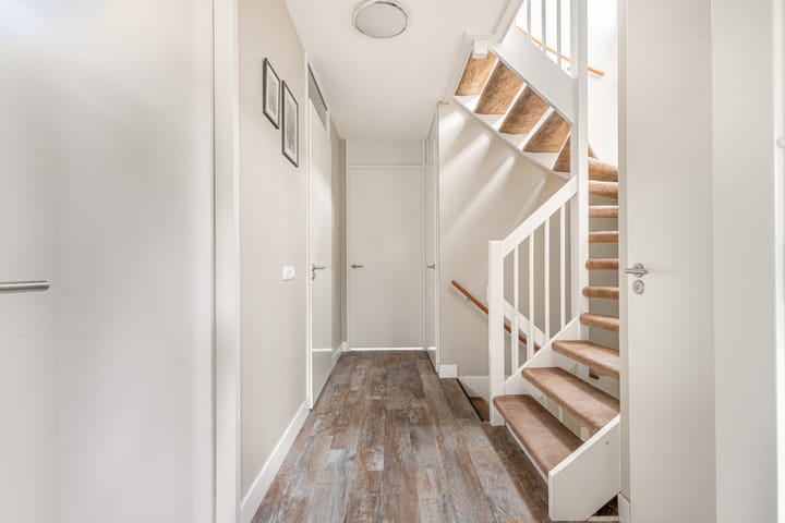 Foto 30 van Montreallaan 56-A