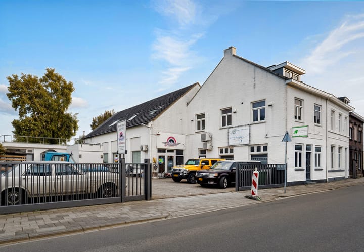 Photo 3 of Bunderstraat 250