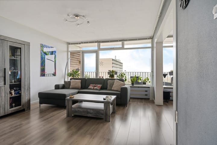 Foto 13 van Tjaarda 400