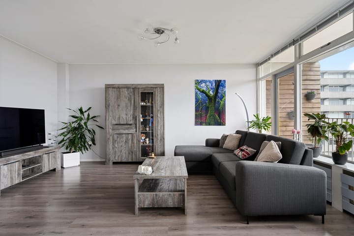 Foto 17 van Tjaarda 400