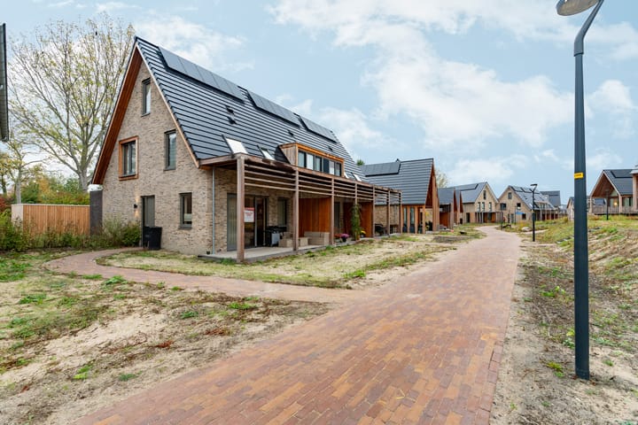 Photo 44 of Gardameerpad 212