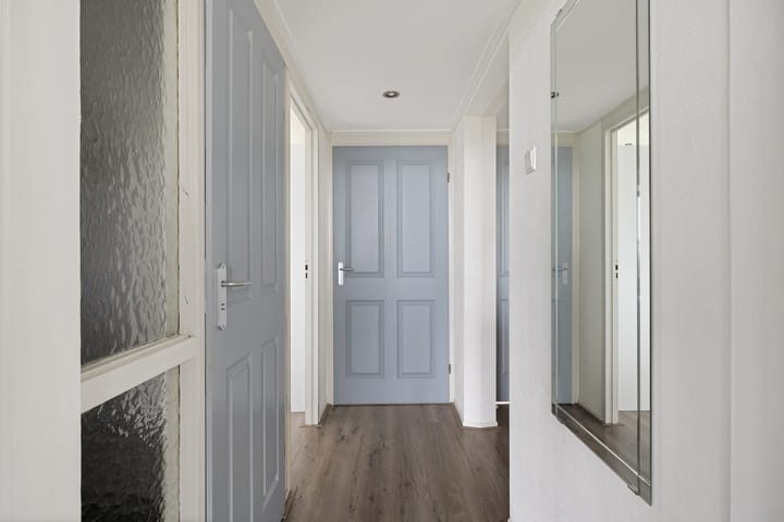 Foto 26 van Tjaarda 400