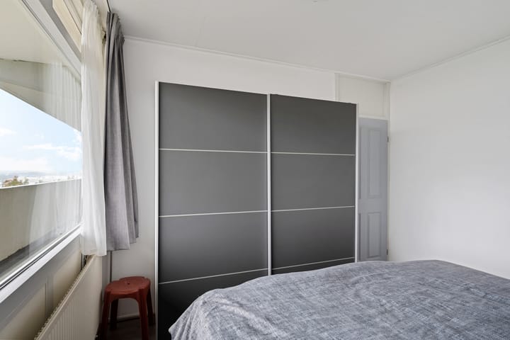 Foto 28 van Tjaarda 400