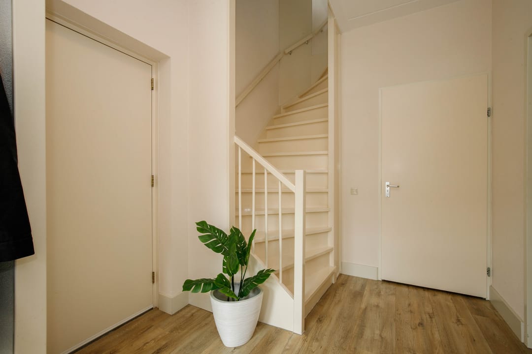 Foto 8 van Poorthuisstraat 16