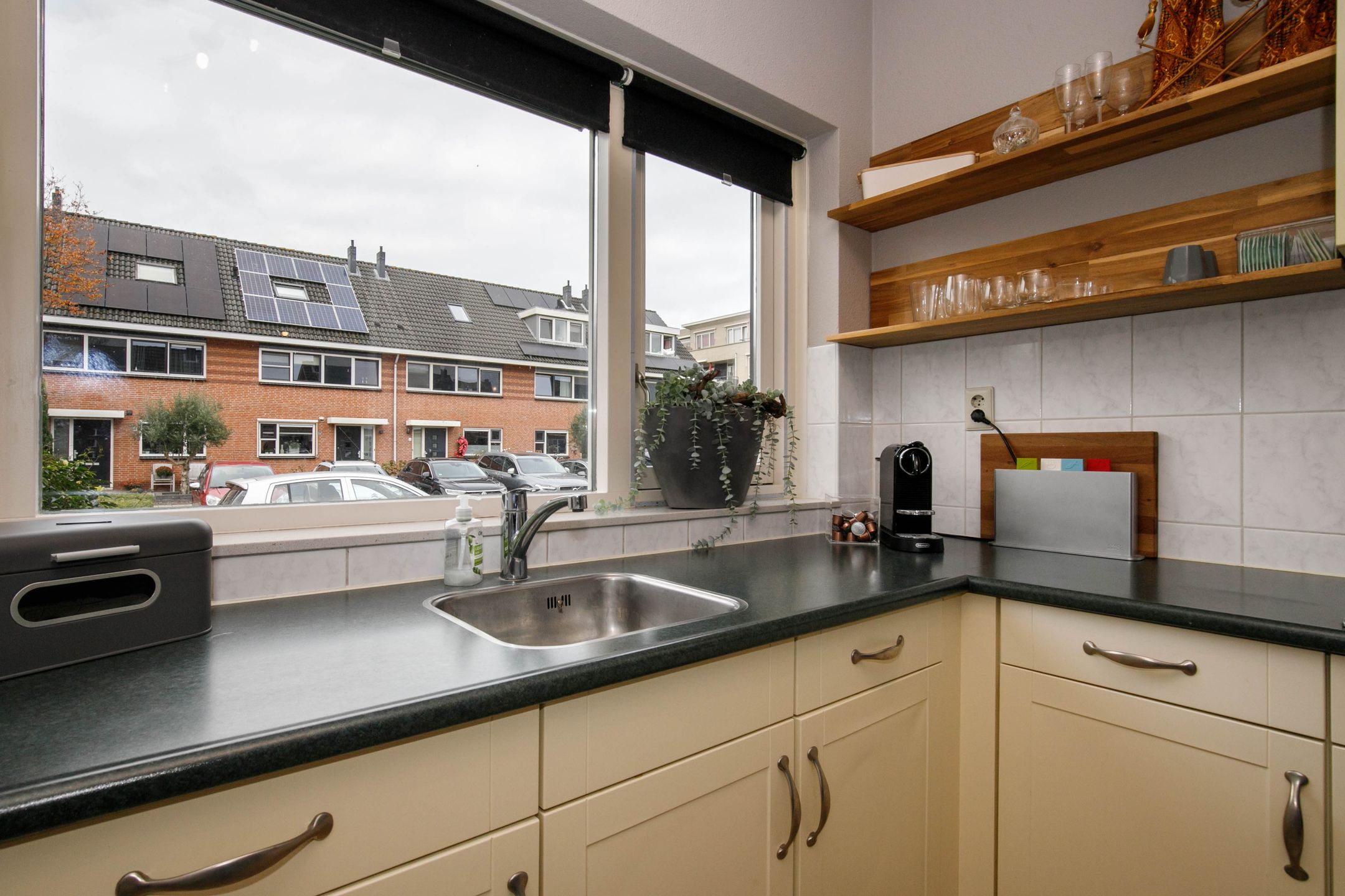 Foto 15 van Poorthuisstraat 16