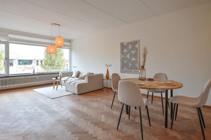 Foto 3 van Burg Grothestraat 3-C