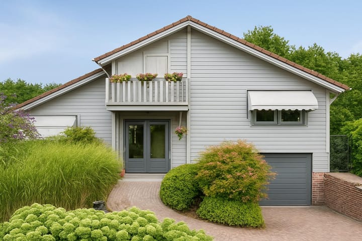 Photo 2 of Oude Thornerweg 12-B