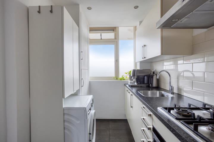 Foto 10 van Albert Plesmanplein 11