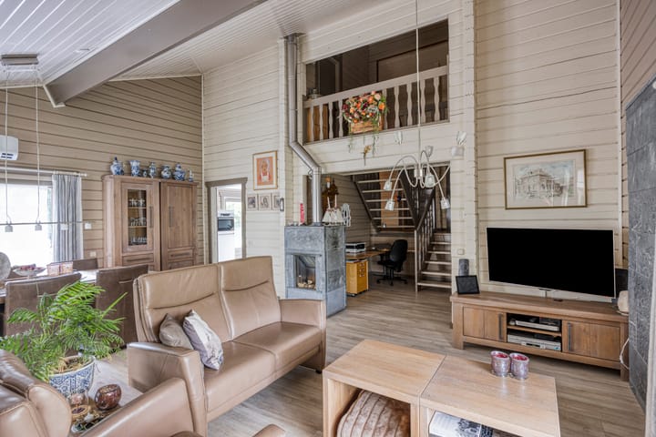 Foto 14 van Oude Thornerweg 12-B