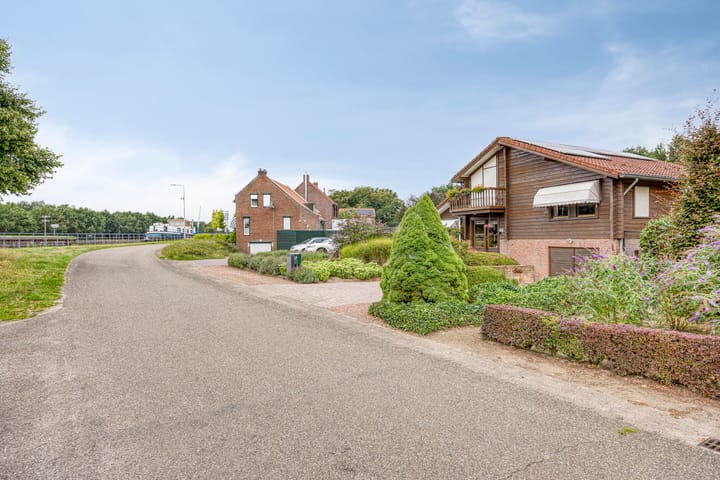 Foto 49 van Oude Thornerweg 12-B