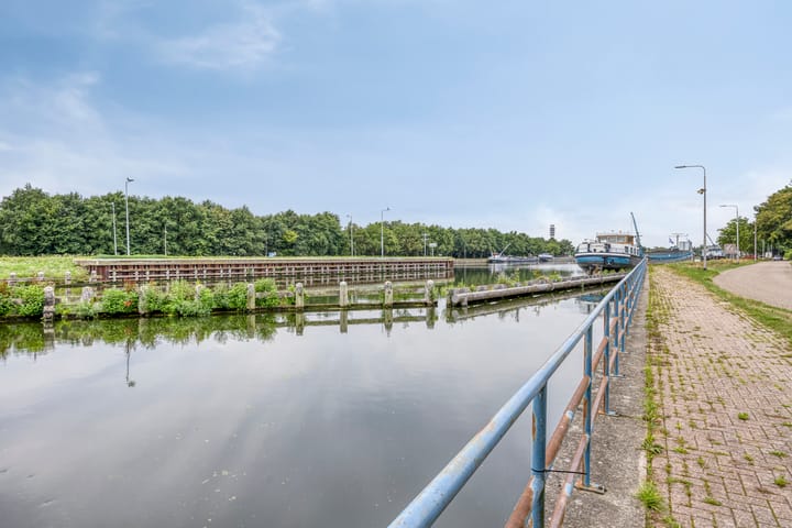 Foto 51 van Oude Thornerweg 12-B