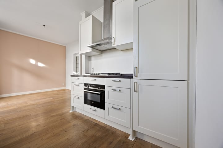 Photo 10 of St. Peterlaan 12