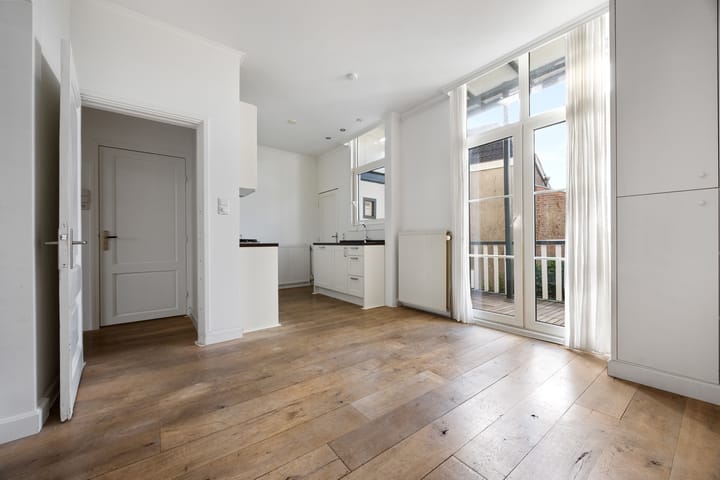 Photo 13 of St. Peterlaan 12