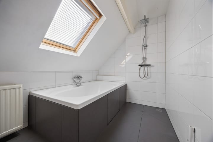 Photo 25 of St. Peterlaan 12