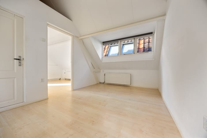 Photo 29 of St. Peterlaan 12