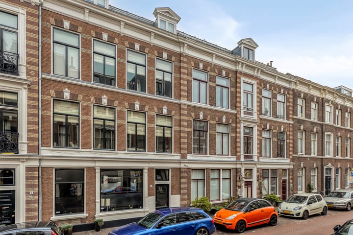 Photo 10 of Prinses Mariestraat 6-A