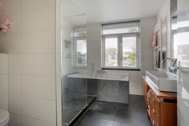 Foto 26 van Regulierstraat 2