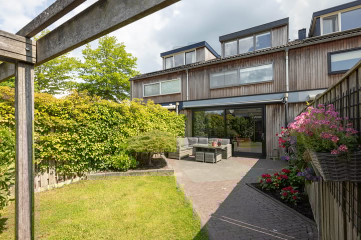 Foto 2 van Waregemstraat 4