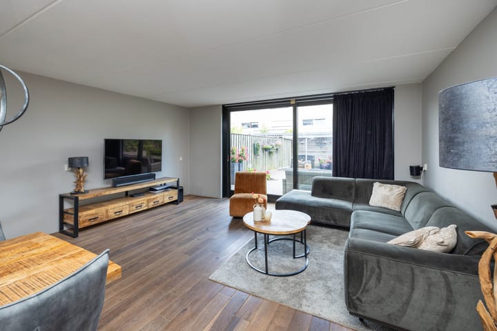 Foto 4 van Waregemstraat 4